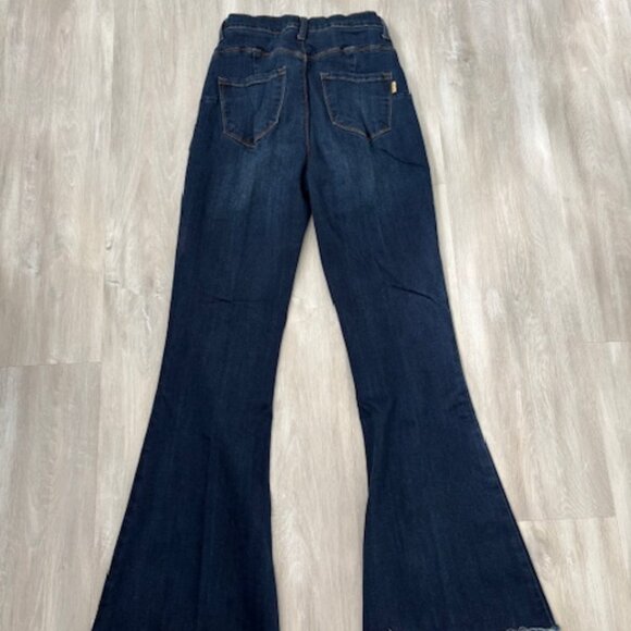 Vibrant M.I.U. HIGH WAISTED FLARE W FRAYED HEM size 28 - Picture 2 of 5